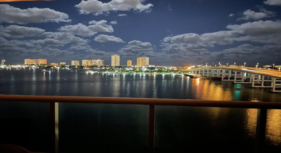 2640 Lake Shore Drive Unit 815, Riviera Beach, Florida 33404, 2 Bedrooms Bedrooms, ,2 BathroomsBathrooms,Residential Lease,For Rent,Lake Shore,8,RX-10945881