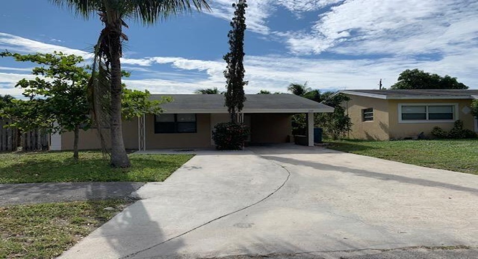 212 SW 10th Avenue, Boynton Beach, Florida 33435, 4 Bedrooms Bedrooms, ,2 BathroomsBathrooms,Residential Lease,For Rent,10th,1,RX-10946052