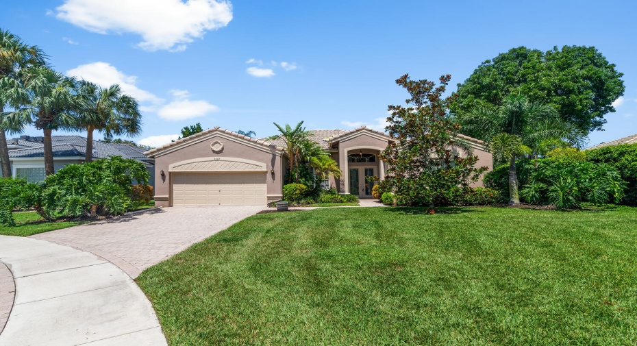 9507 Bergamo Street, Lake Worth, Florida 33467, 3 Bedrooms Bedrooms, ,2 BathroomsBathrooms,Single Family,For Sale,Bergamo,RX-10901179