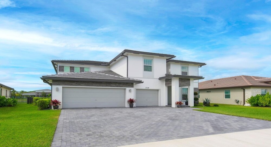 1318 Whitcombe Drive, Royal Palm Beach, Florida 33411, 5 Bedrooms Bedrooms, ,4 BathroomsBathrooms,Single Family,For Sale,Whitcombe,RX-10889207