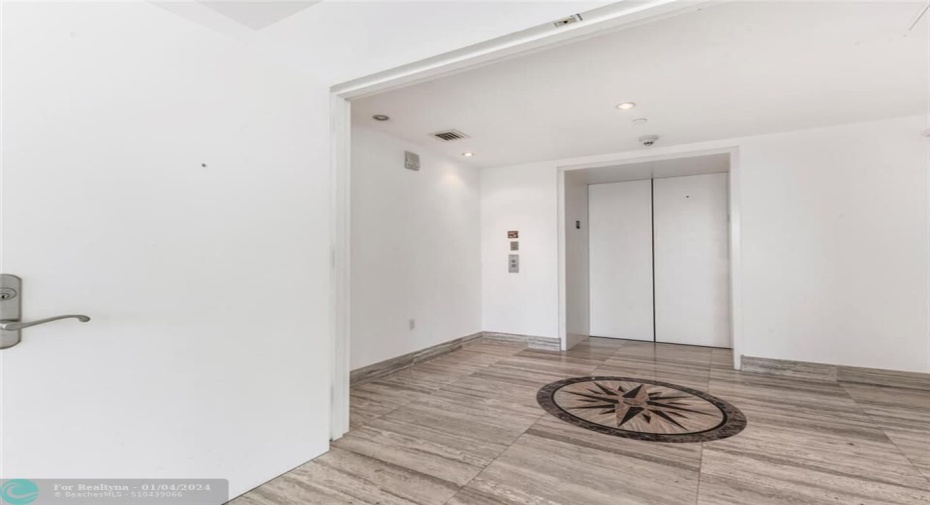 Private Elevator Foyer