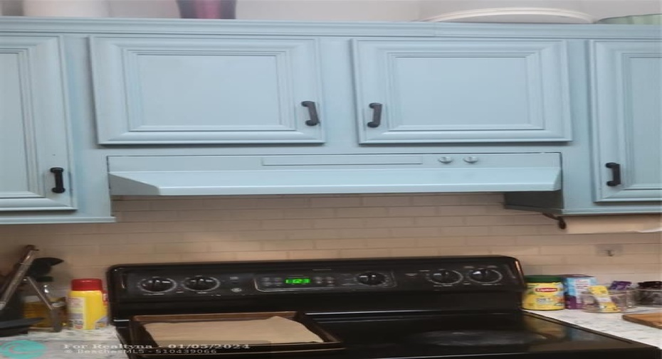Kitchen 1