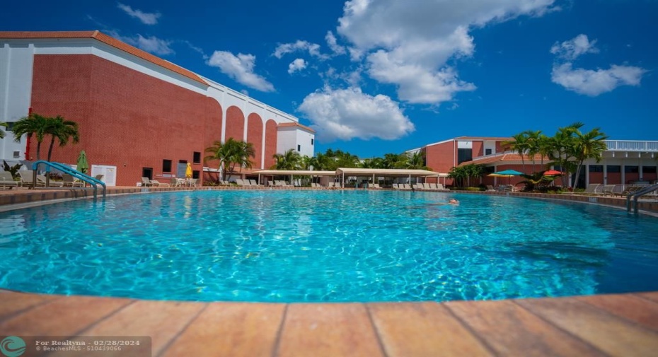 Clubhouse Pool