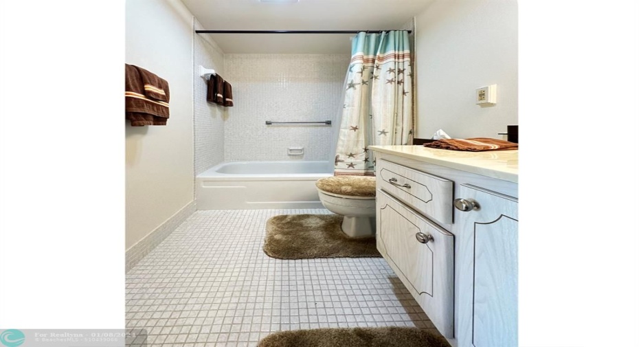 En Suite Bathroom