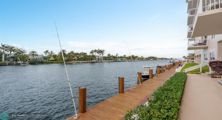 Private Dock looking North....