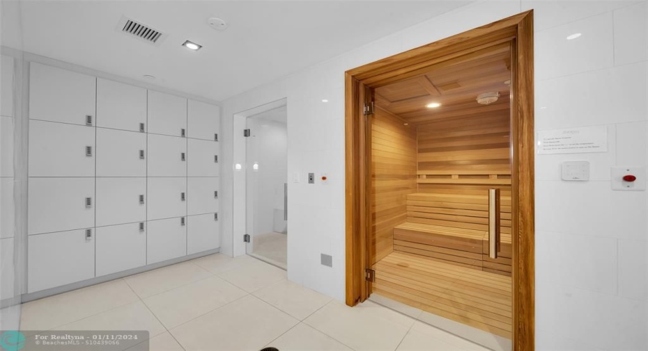 Sauna/Steam Room