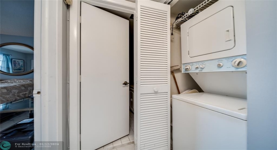 WASHER/DRYER