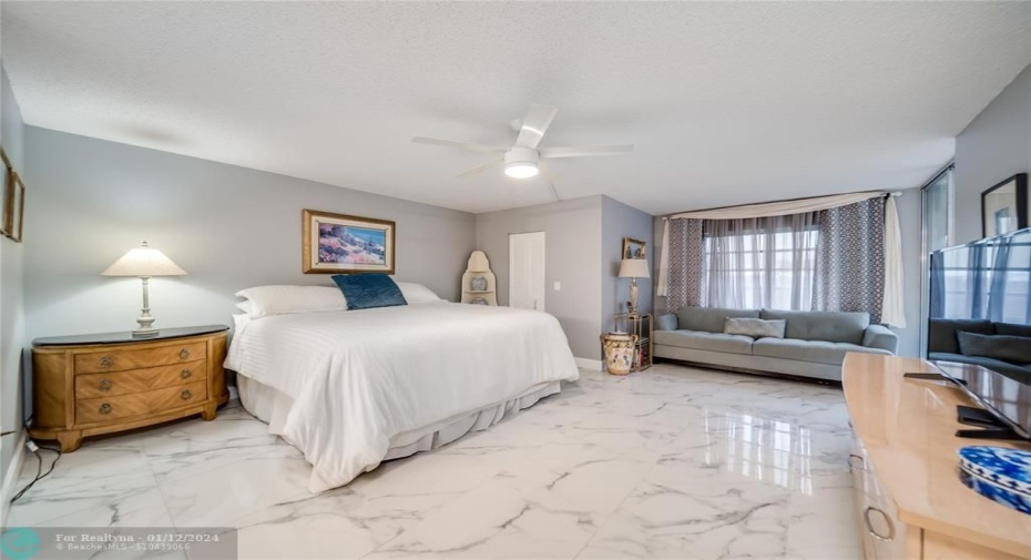 MASTER BEDROOM