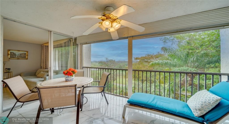 SCREENED BALCONY