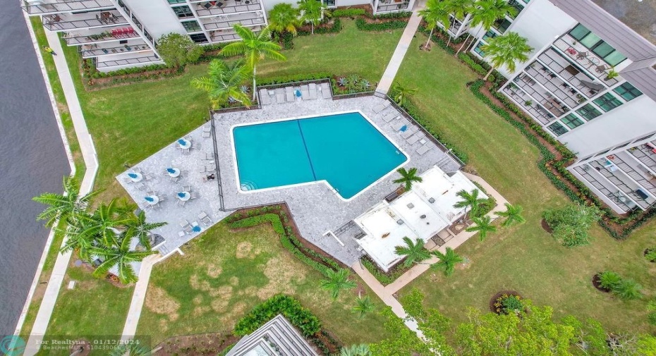 Dive right in to this Great Heated Pool