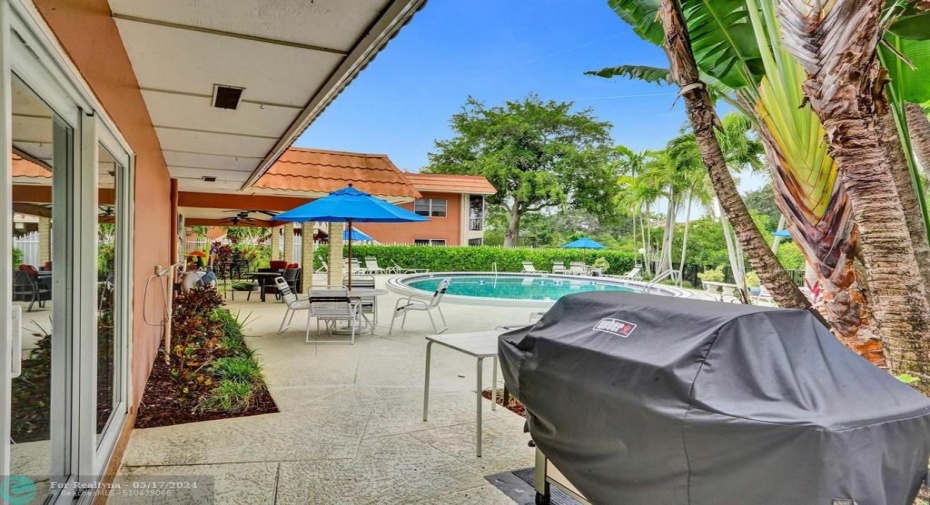 clubhouse pool