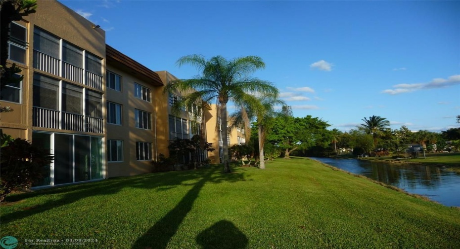 WATERSIDE OF APARTMENT