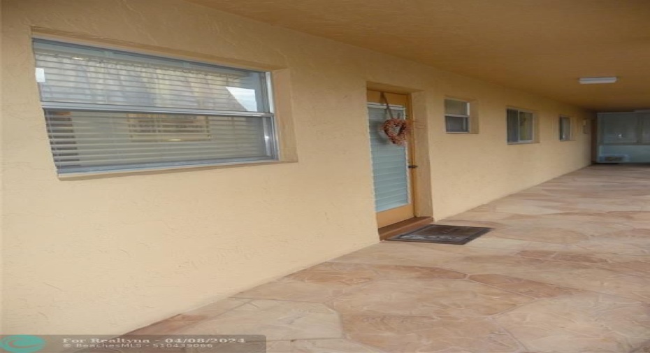 FIRST FLOOR ENTRY TO APARTMENT