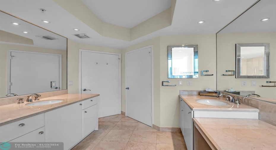 2nd Bathroom
