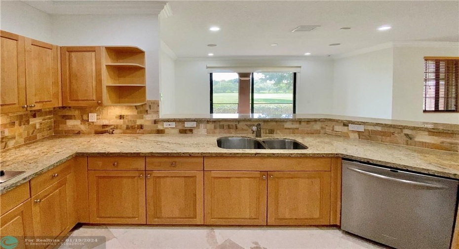Great entertaining kitchen, open to living areas.
