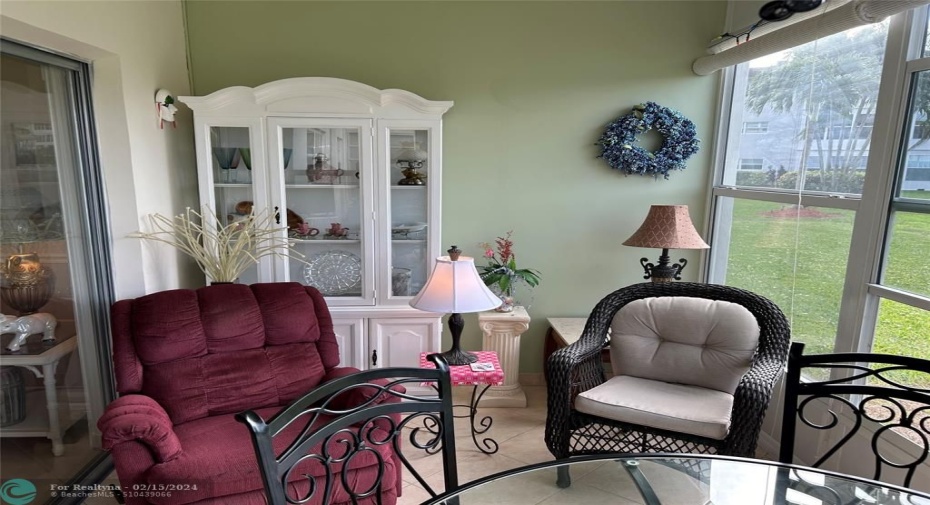 FLORIDA ROOM