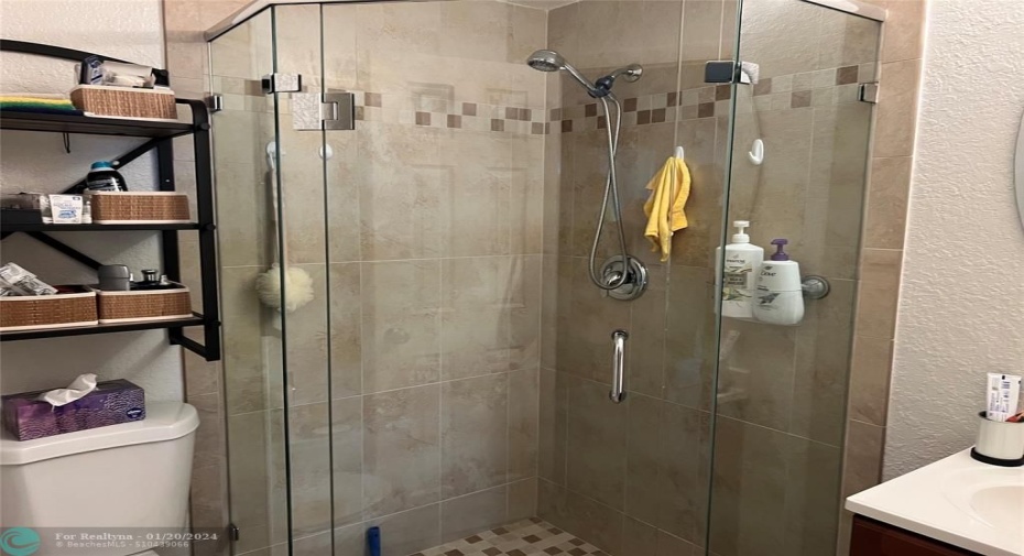 Guess Bathroom
