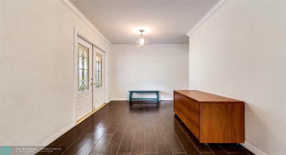 Entry way