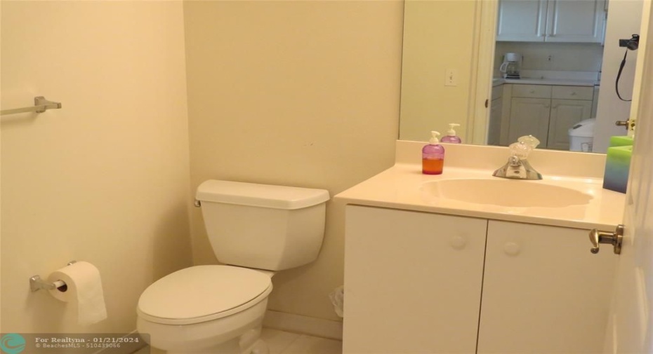 POWDER ROOM