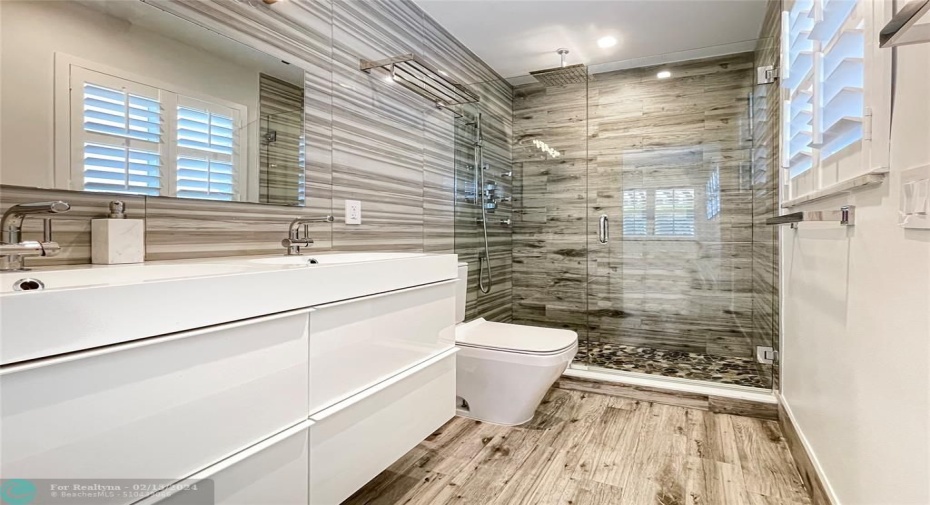 Primary bath