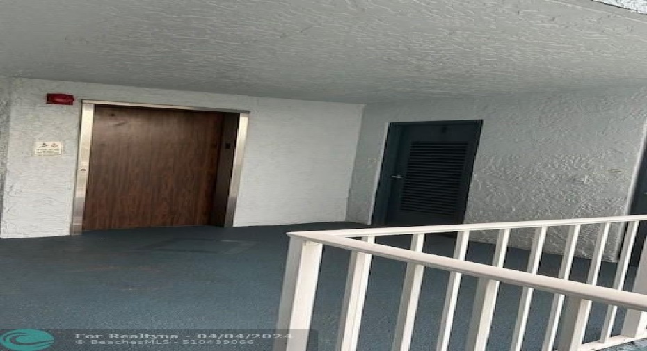 Elevator