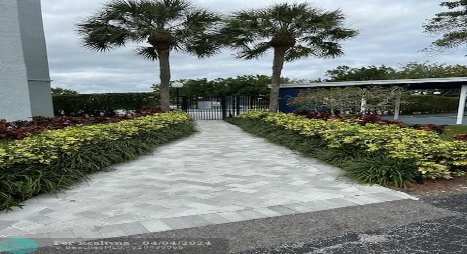 Walkway to Pool