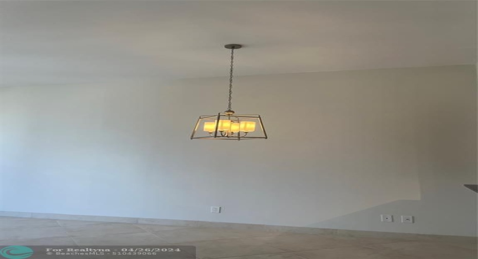 12 foot ceilings