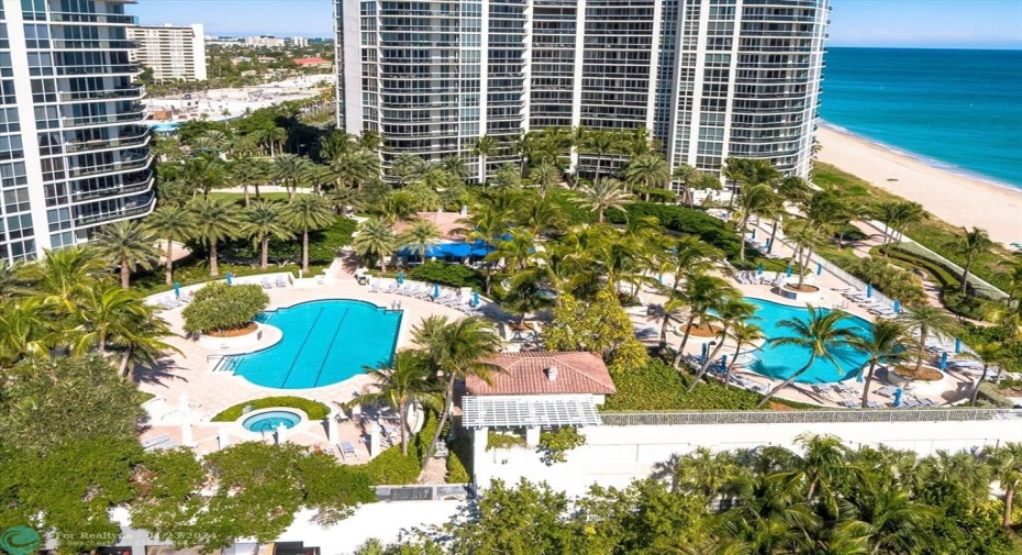 Ariel View of Pool Deck