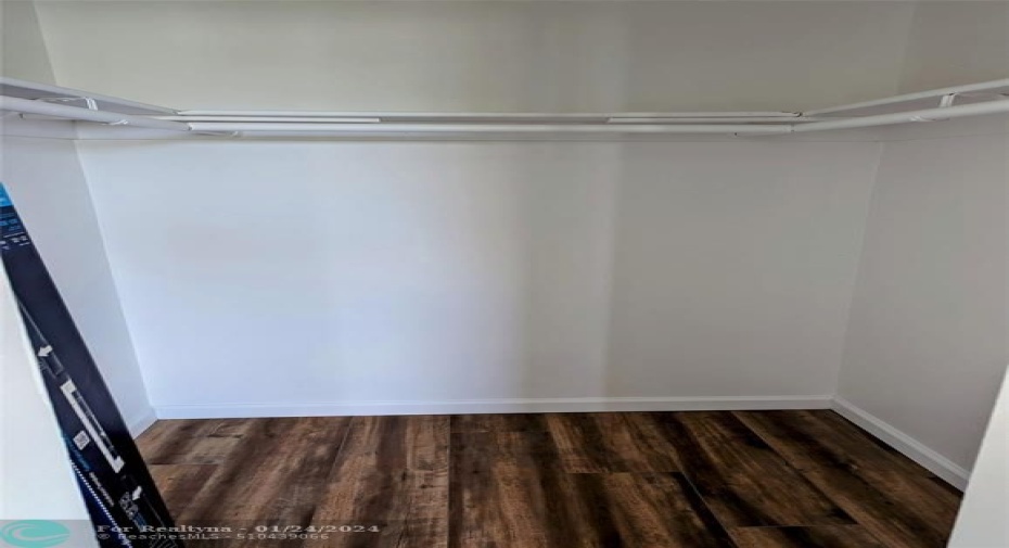 Walkin Closet