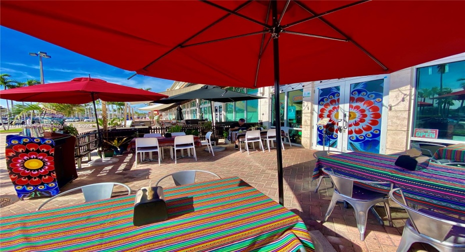 Great terrace and ambiance