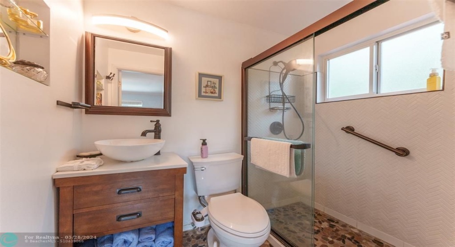 Guest house bathroom