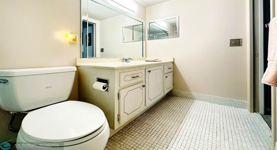 Ensuite Primary Bedroom