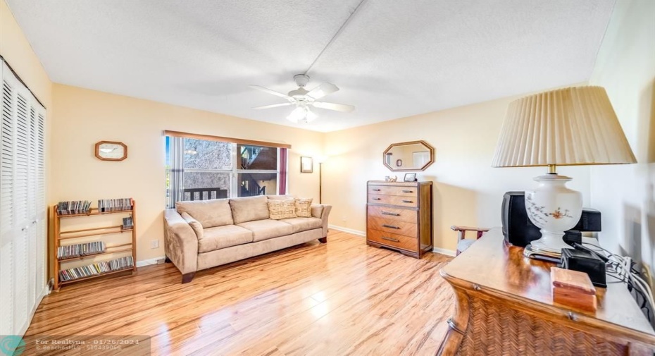 2nd Bedroom