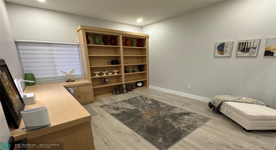 Bedroom 2 or Office
