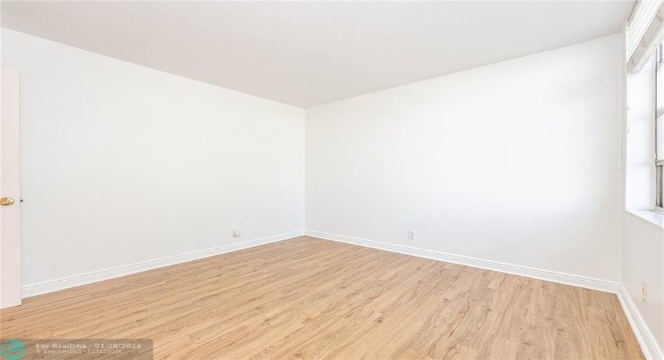 Guest bedroom