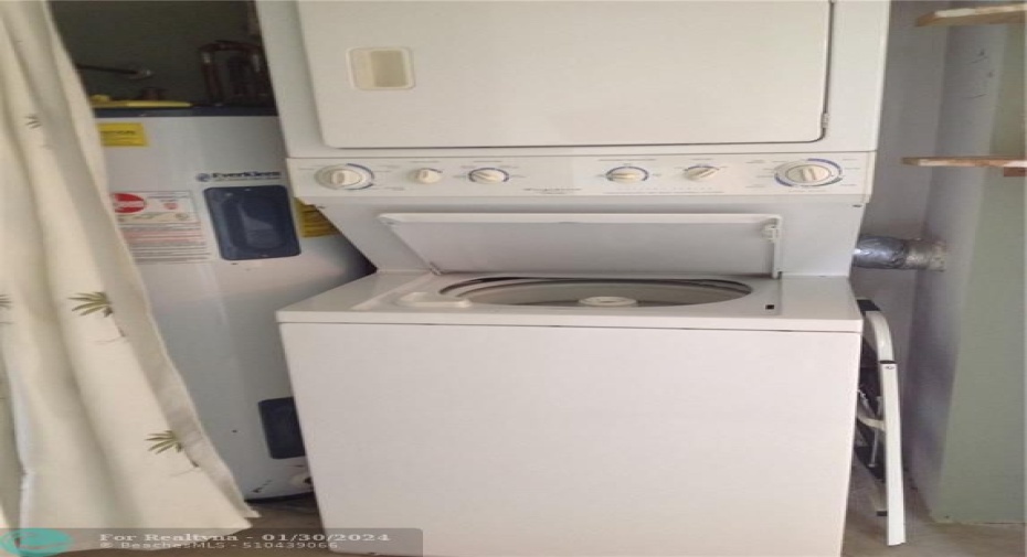 Washer/Dryer