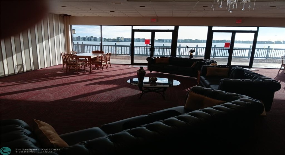 lounge area