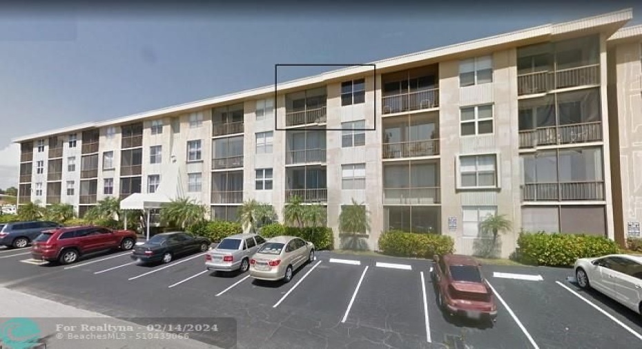 Great location and top floor unit.