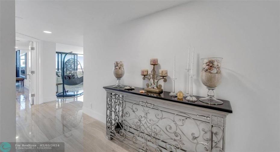 Entry way