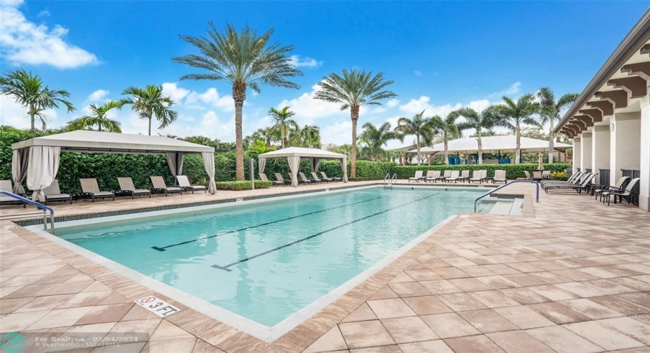 Community pool