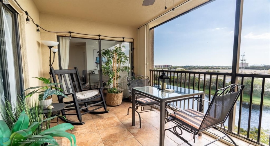 Large Screened Balcony