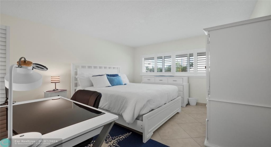 second bedroom