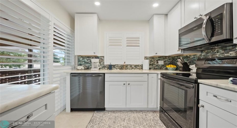 kitchen fully stocked
