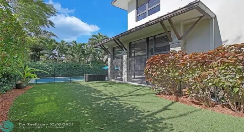 Child Play Area/Backyard