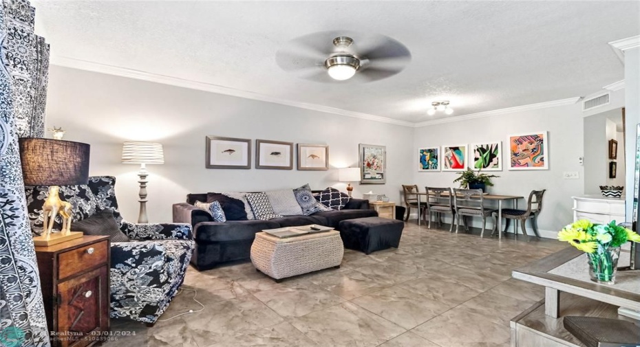 Immaculate home comes fully furnished
