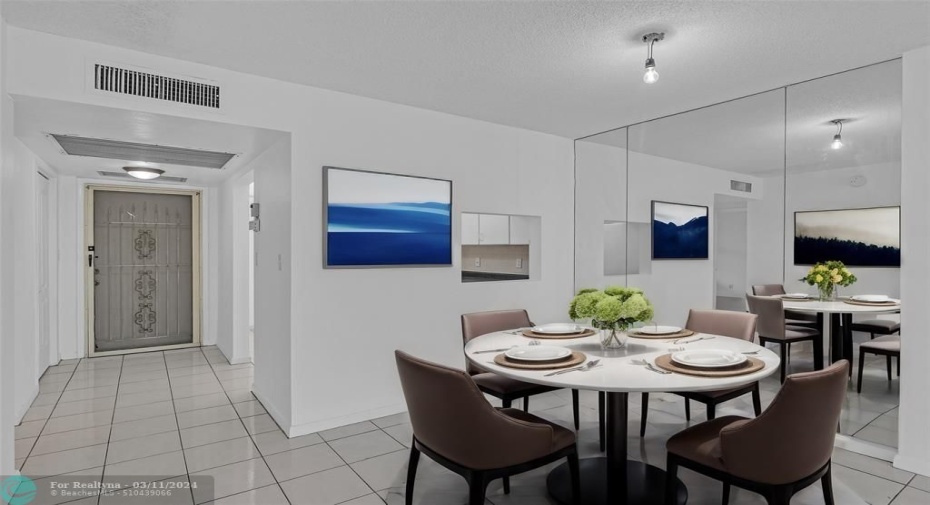 Dining Room is open and spacious - Virtually Staged Dining Room