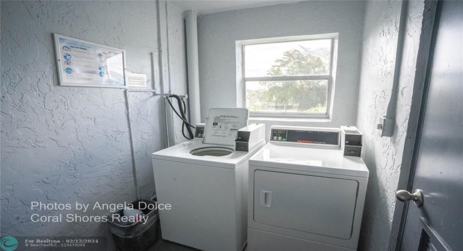 Washer & Dryer