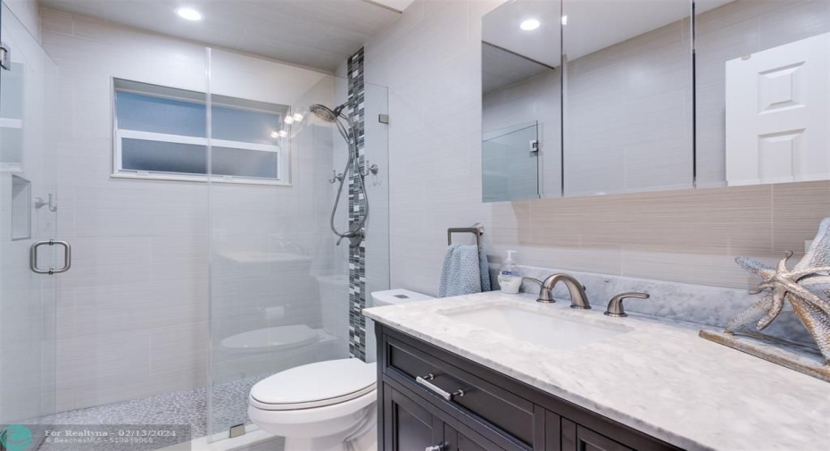 GORGEOUS NEW BATHROOM