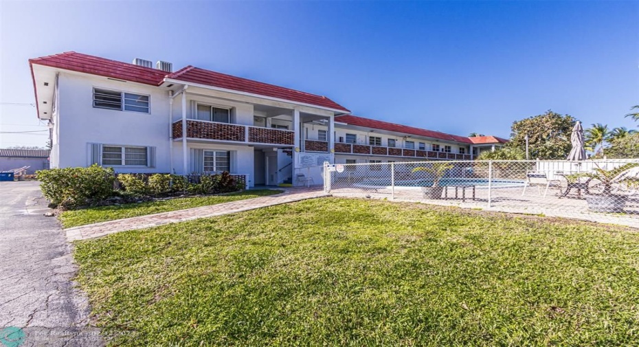 WELCOME TO RONOLA APTS CONDO.