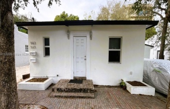 Front of unit